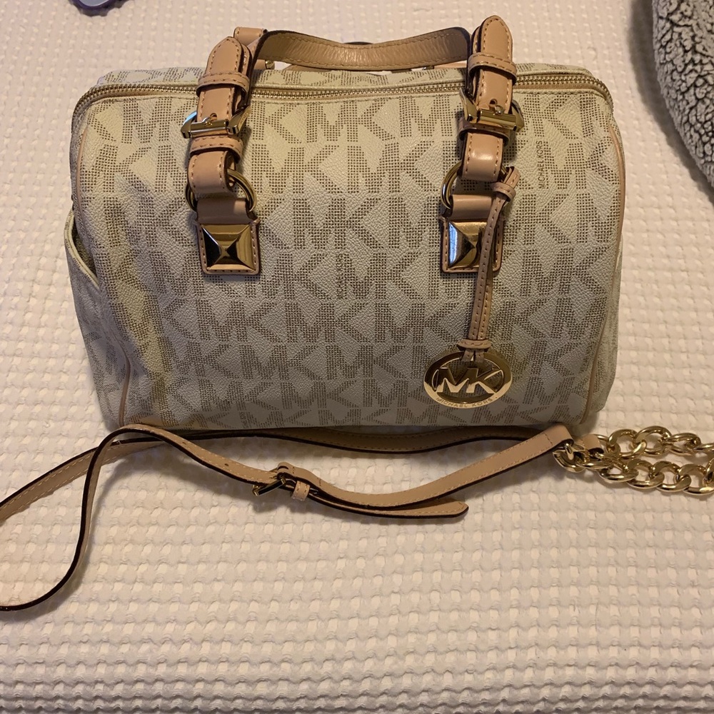 Michael Kors Grayson Logo and leather satchel
